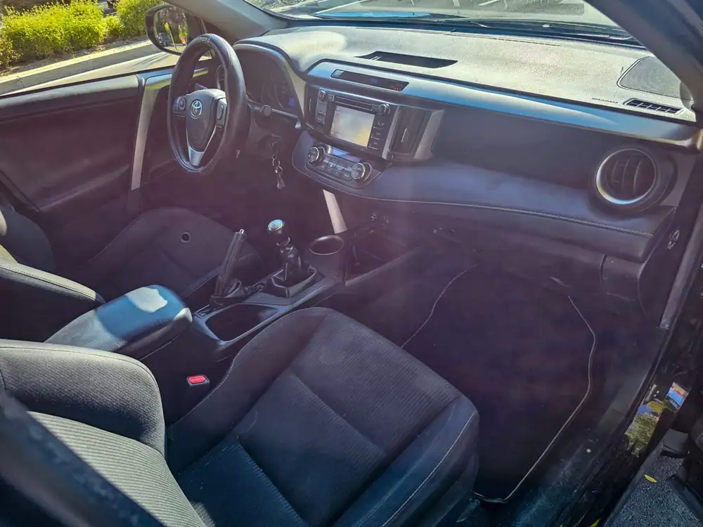 TOYOTA rav4