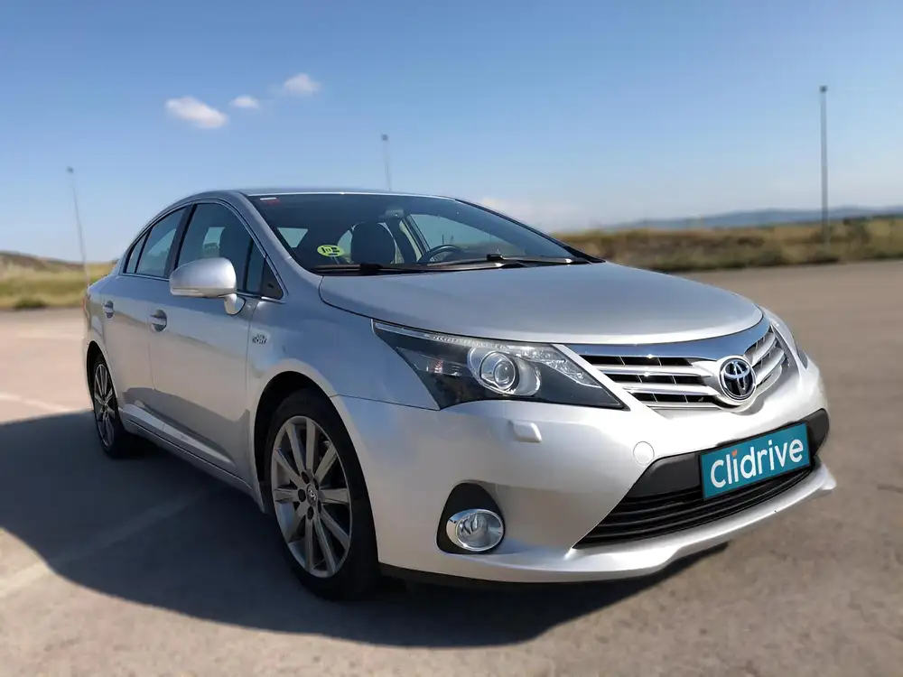 TOYOTA avensis