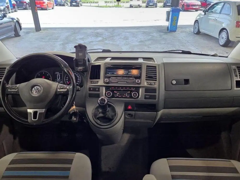 VOLKSWAGEN california