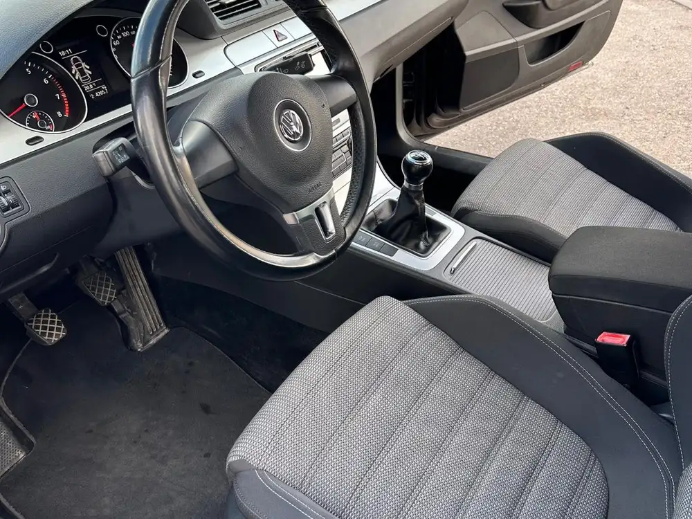 VOLKSWAGEN passat cc