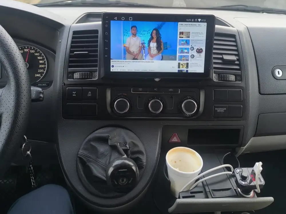 VOLKSWAGEN transporter