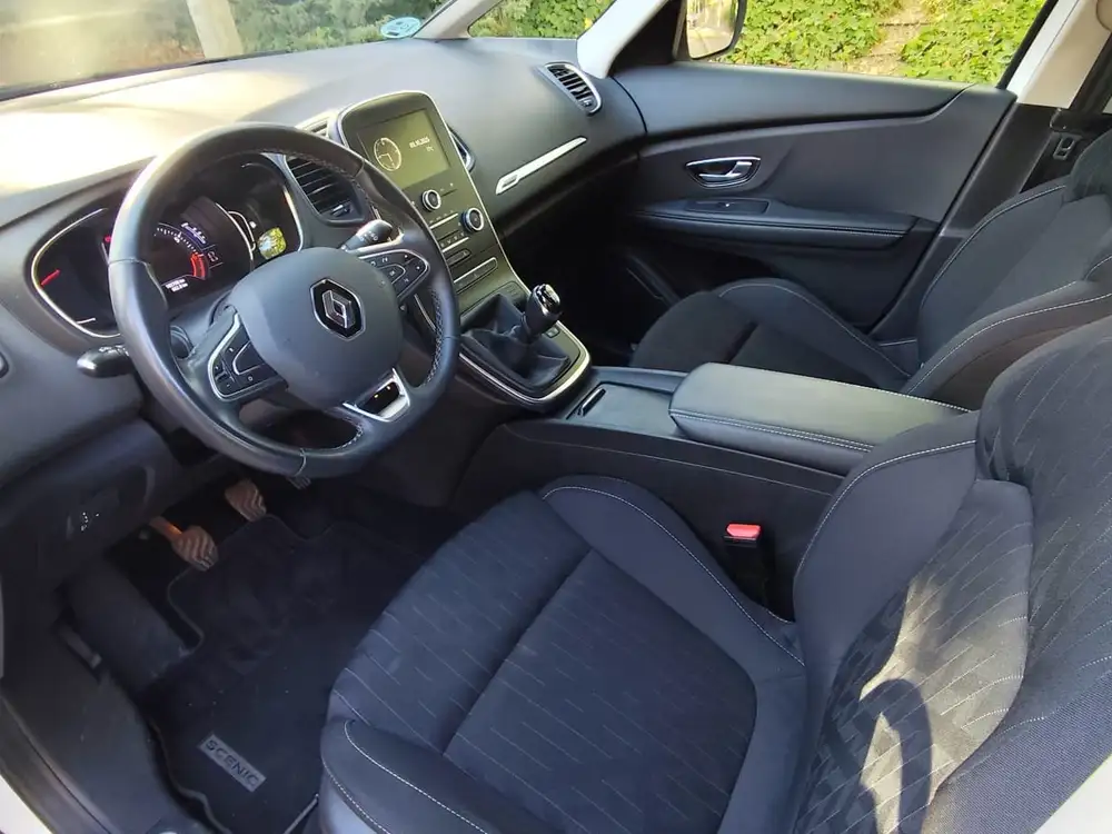 RENAULT grand scenic