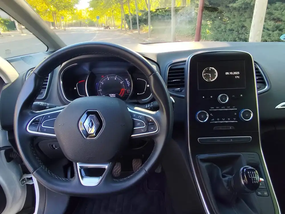 RENAULT grand scenic