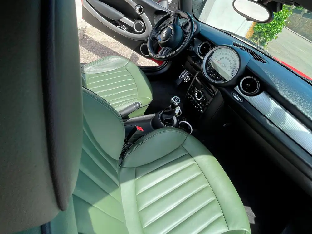 MINI mini