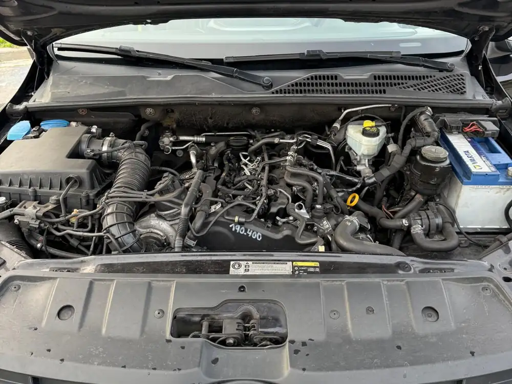 VOLKSWAGEN amarok