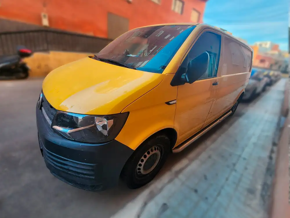 VOLKSWAGEN transporter