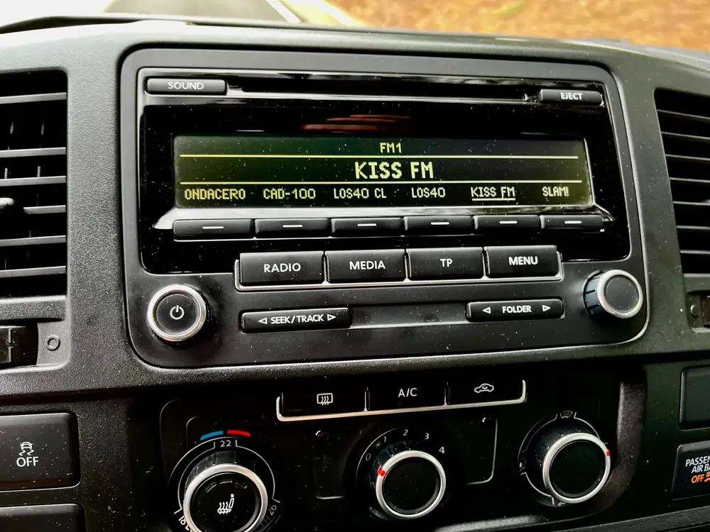 VOLKSWAGEN transporter