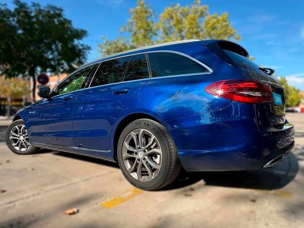 MERCEDES clase c