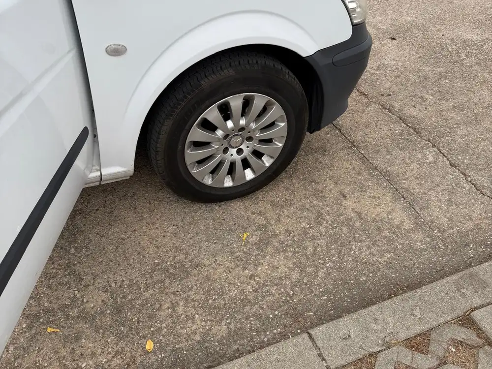 MERCEDES vito