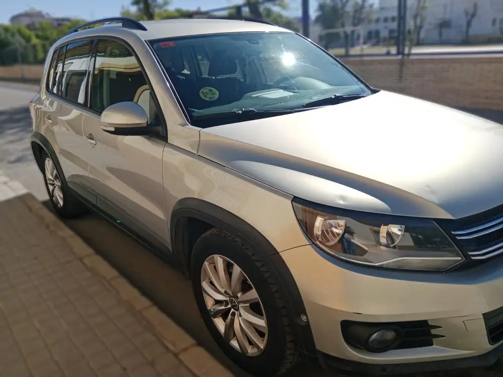 VOLKSWAGEN tiguan - Foto 2 | Clidrive