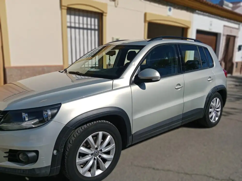 VOLKSWAGEN tiguan - Foto 5 | Clidrive