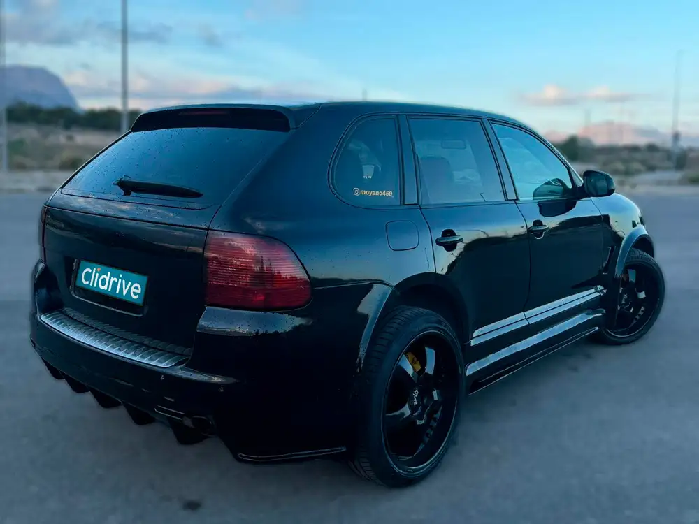 PORSCHE cayenne