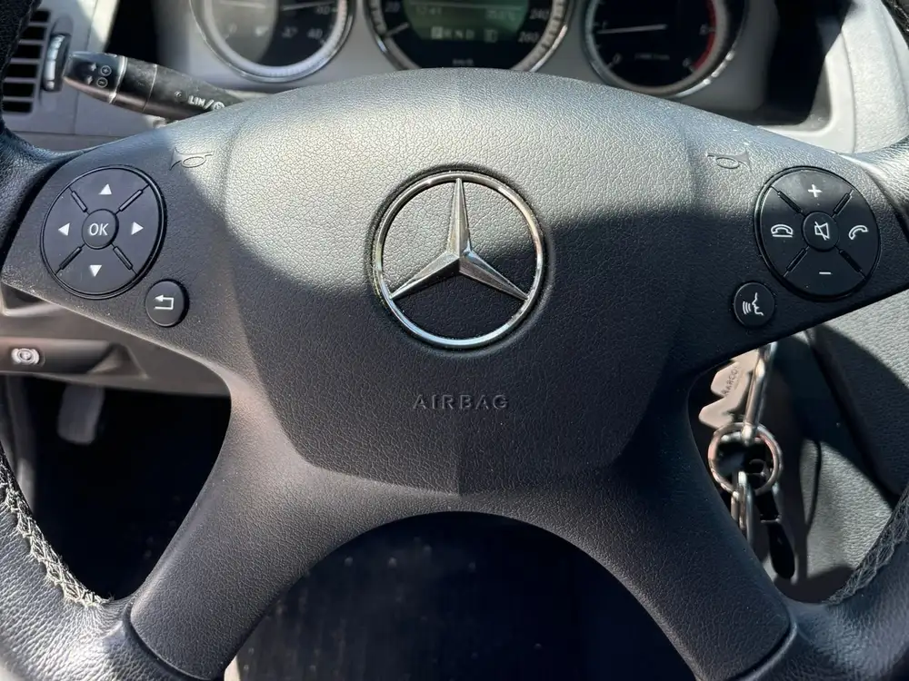 MERCEDES clase c