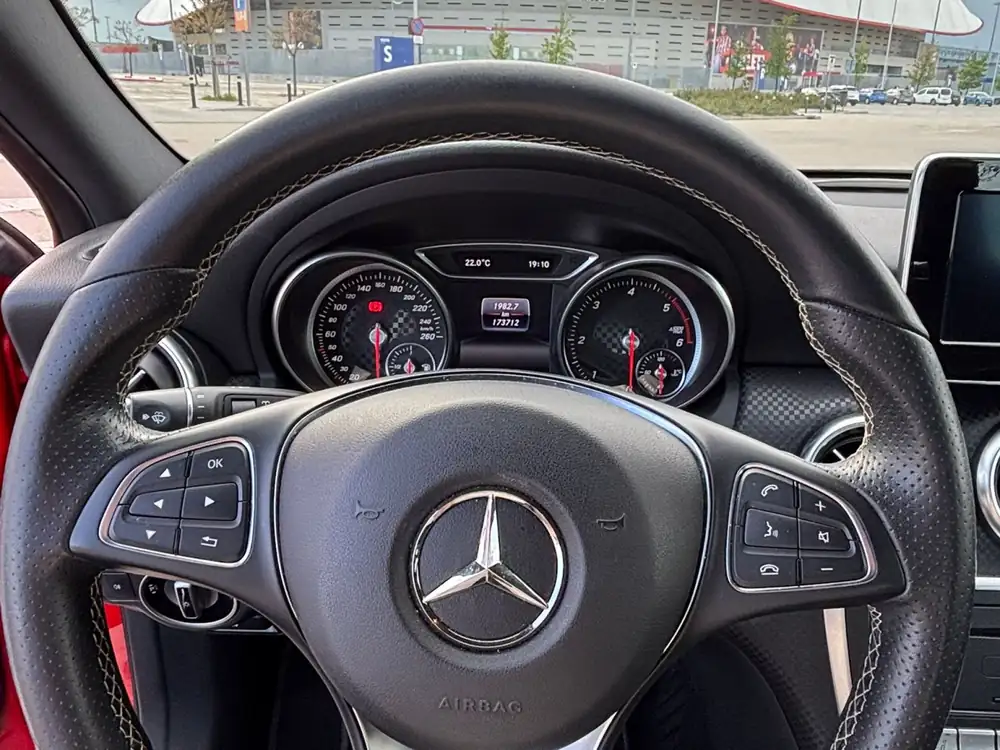 MERCEDES clase a