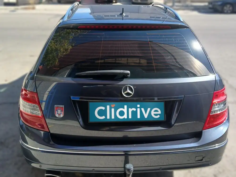 MERCEDES clase c
