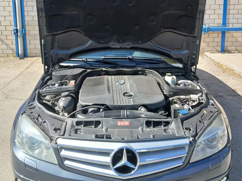 MERCEDES clase c