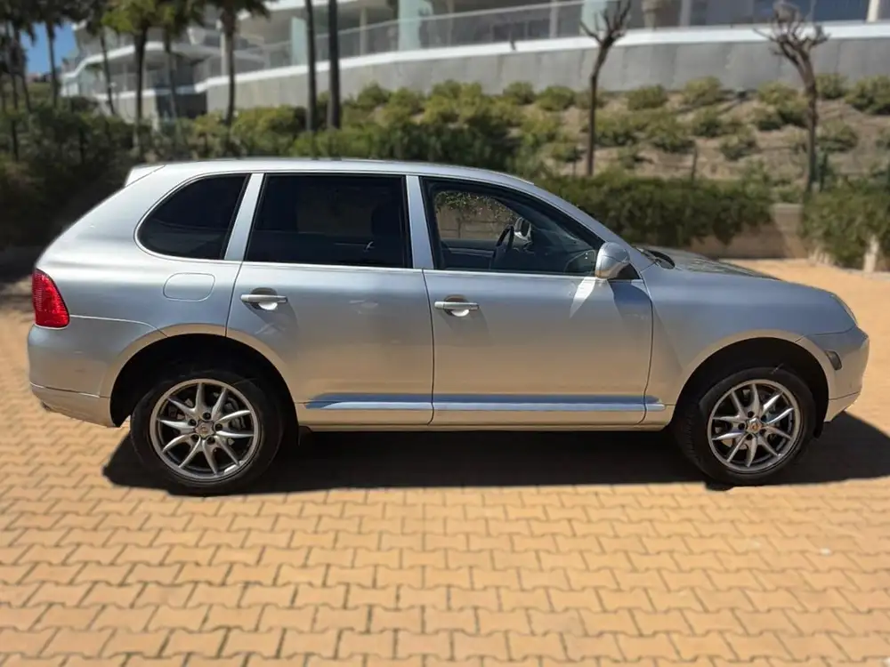 PORSCHE cayenne - Foto 4 | Clidrive