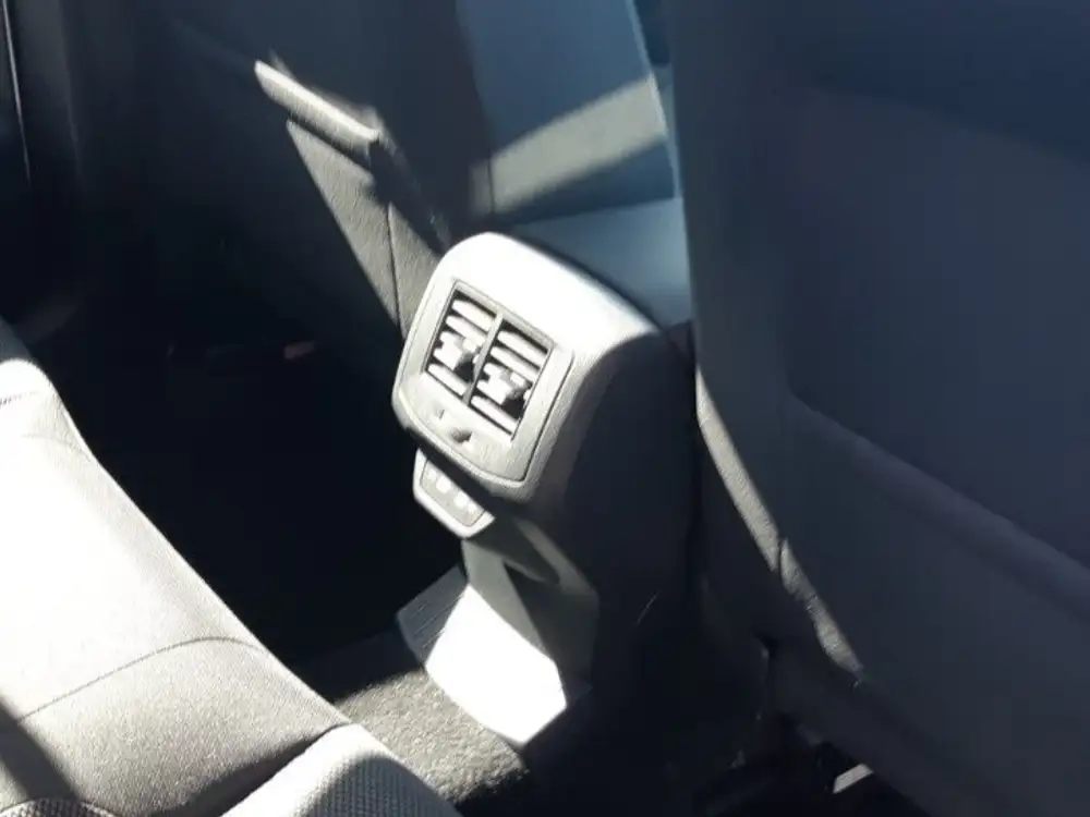 VOLKSWAGEN t-roc - Foto 13 | Clidrive