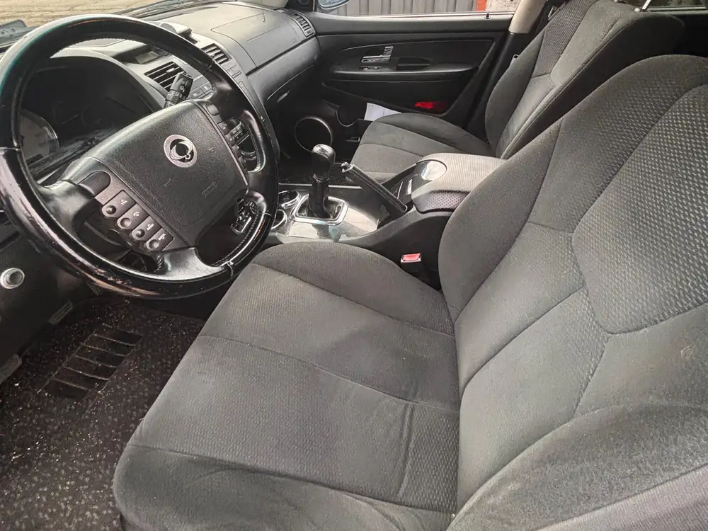 SSANGYONG rexton ii