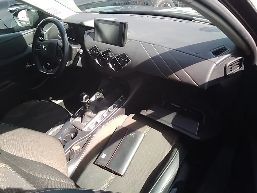 DS ds 3 crossback - Foto 8 | Clidrive