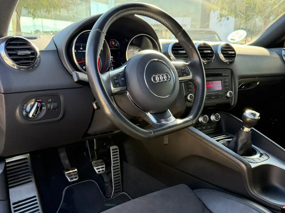 AUDI tt