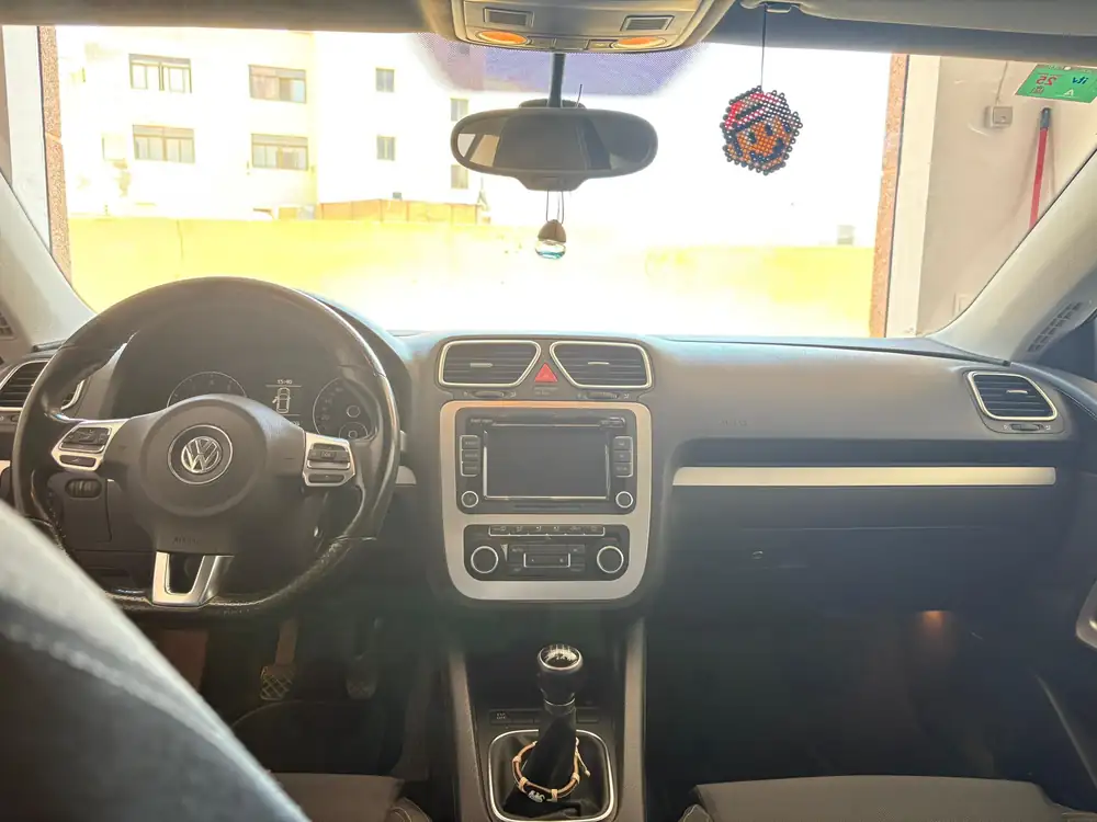 VOLKSWAGEN scirocco