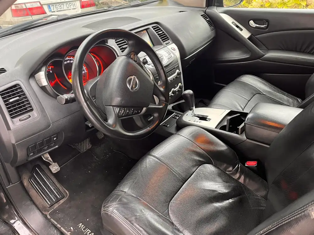 NISSAN murano
