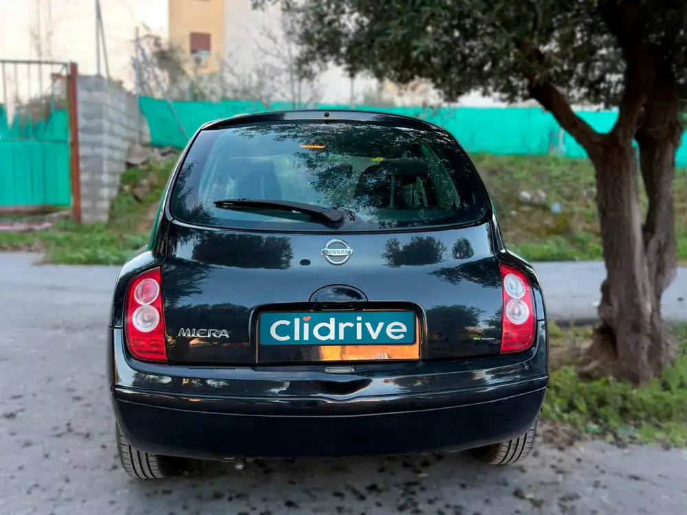 NISSAN micra