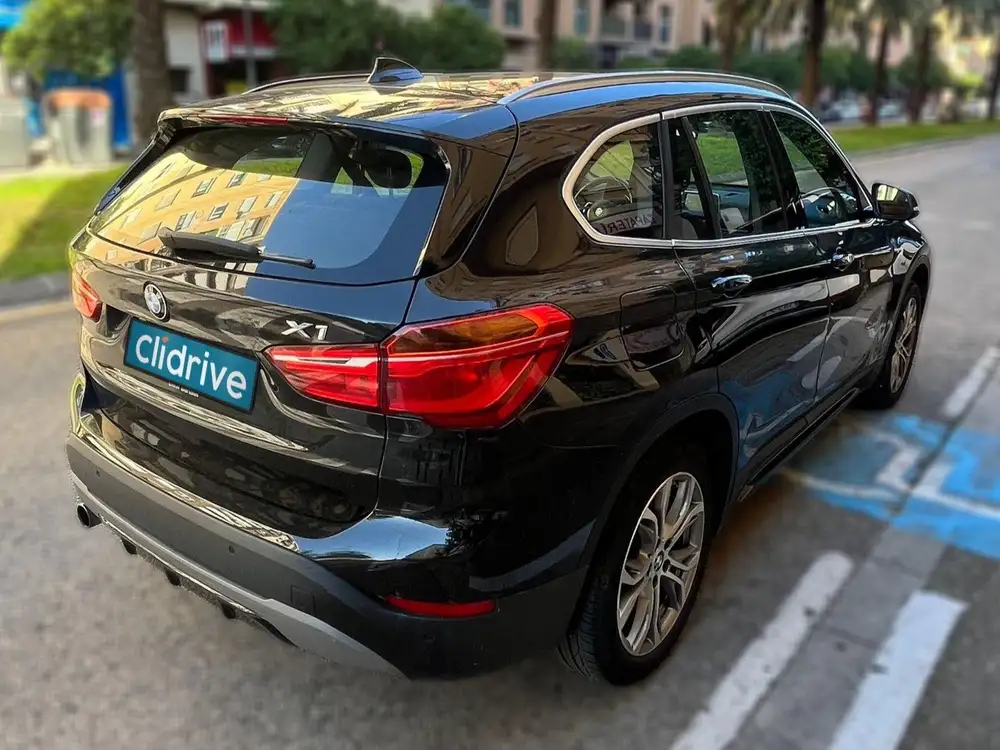 BMW x1