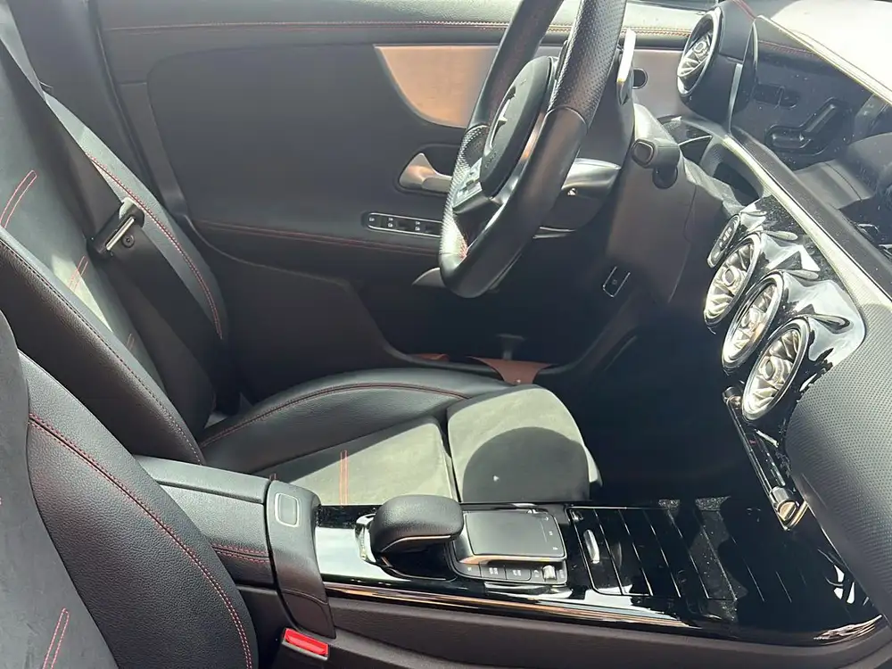 MERCEDES cla