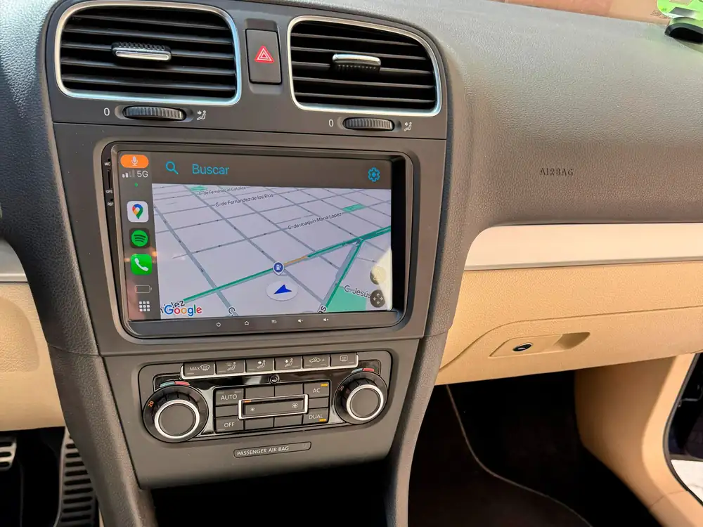 VOLKSWAGEN golf