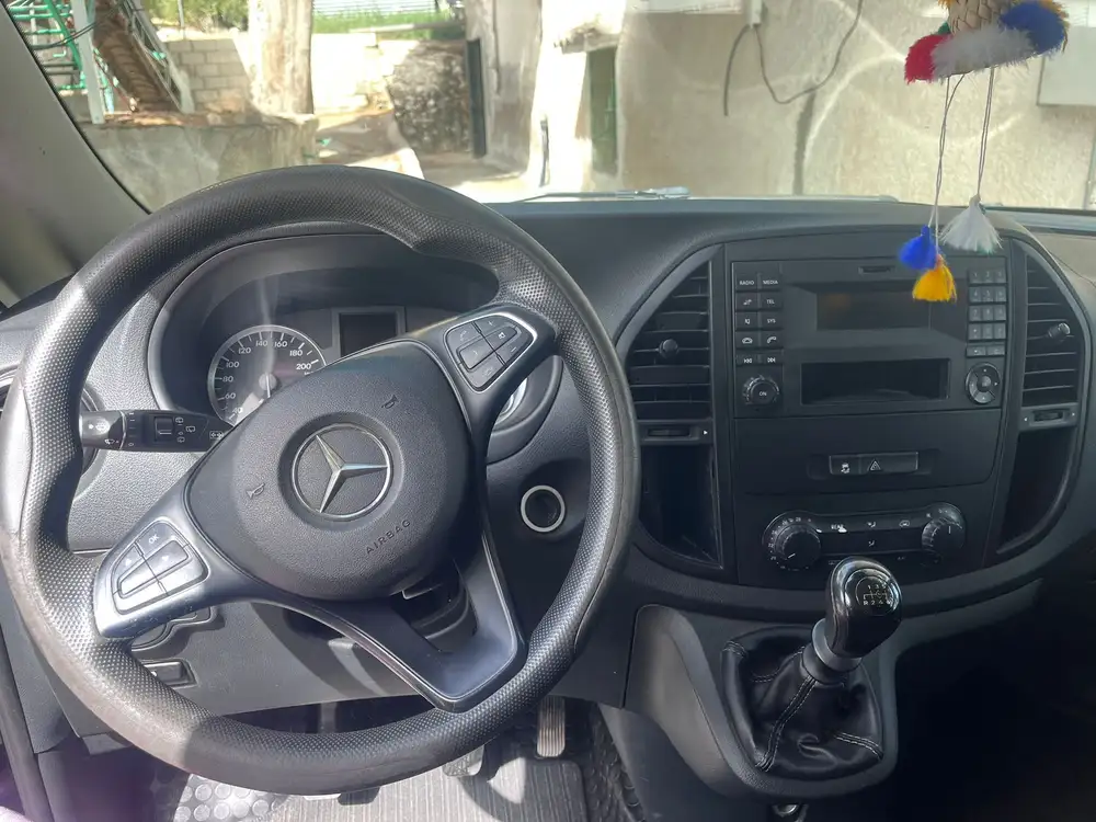 MERCEDES vito