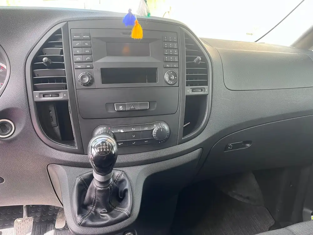 MERCEDES vito
