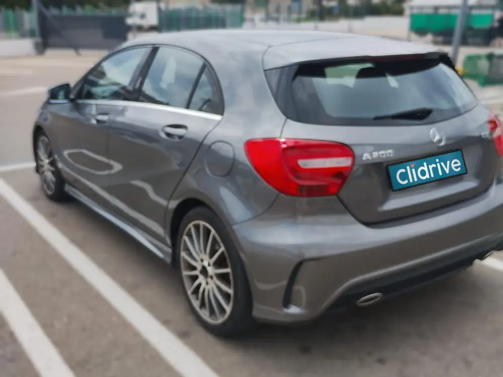 MERCEDES clase a