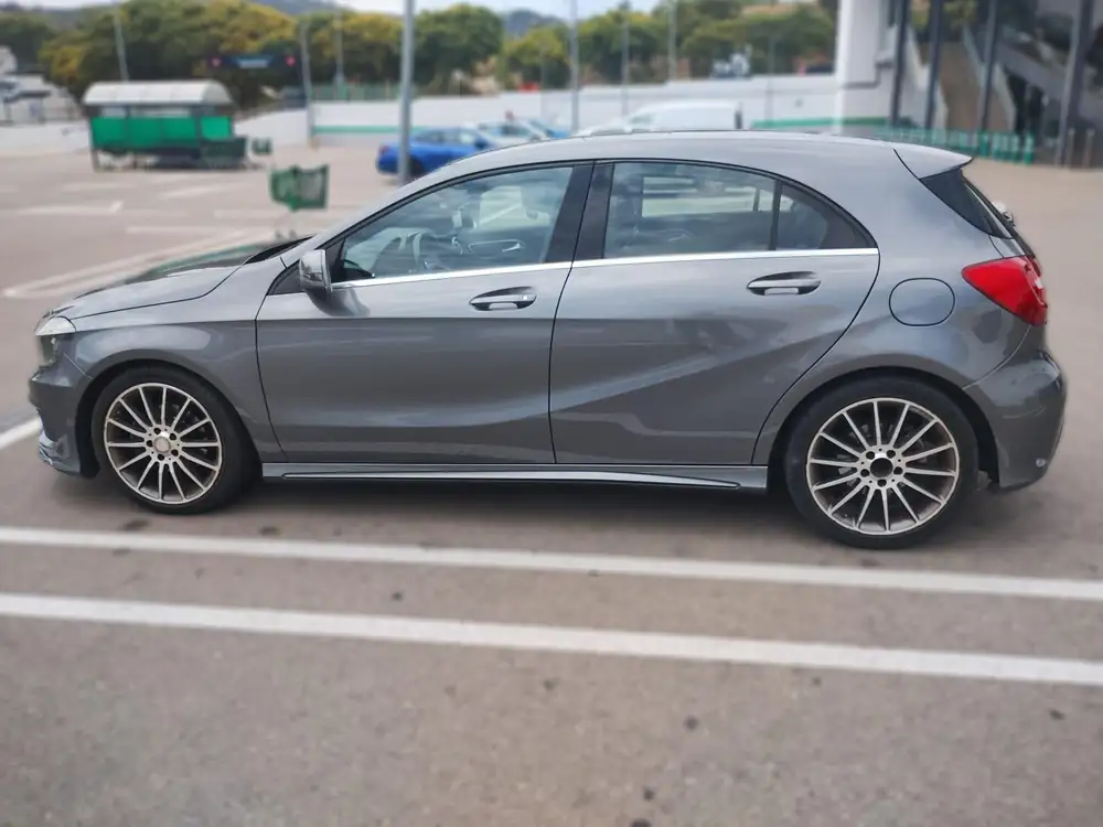 MERCEDES clase a