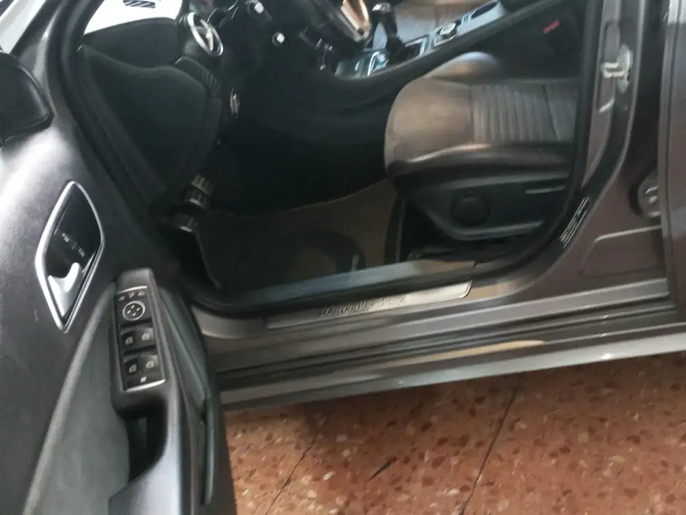 MERCEDES clase a