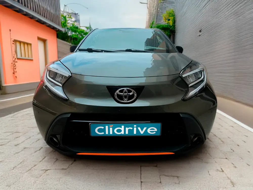 TOYOTA Aygo X Cross