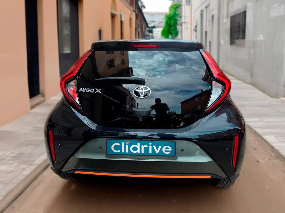 TOYOTA Aygo X Cross