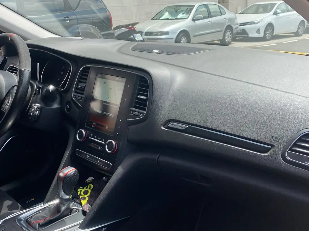 RENAULT megane