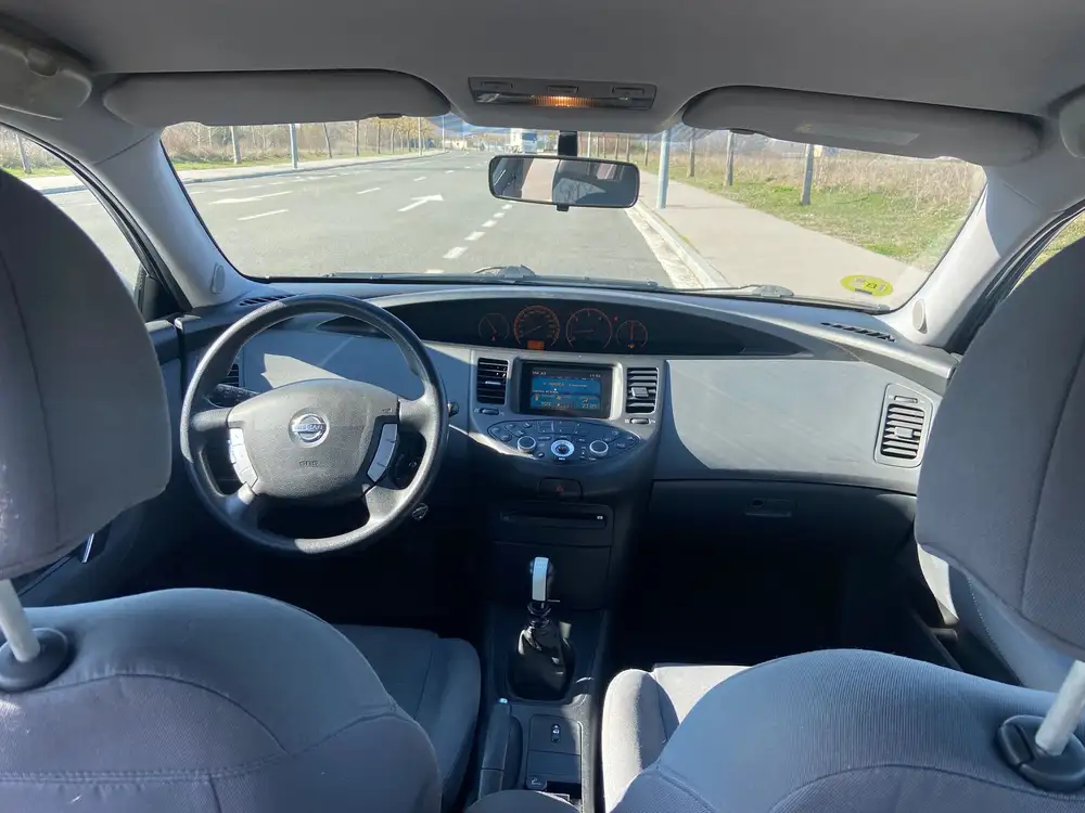 NISSAN primera - Foto 11 | Clidrive