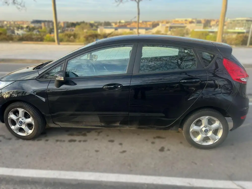 FORD fiesta - Foto 5 | Clidrive
