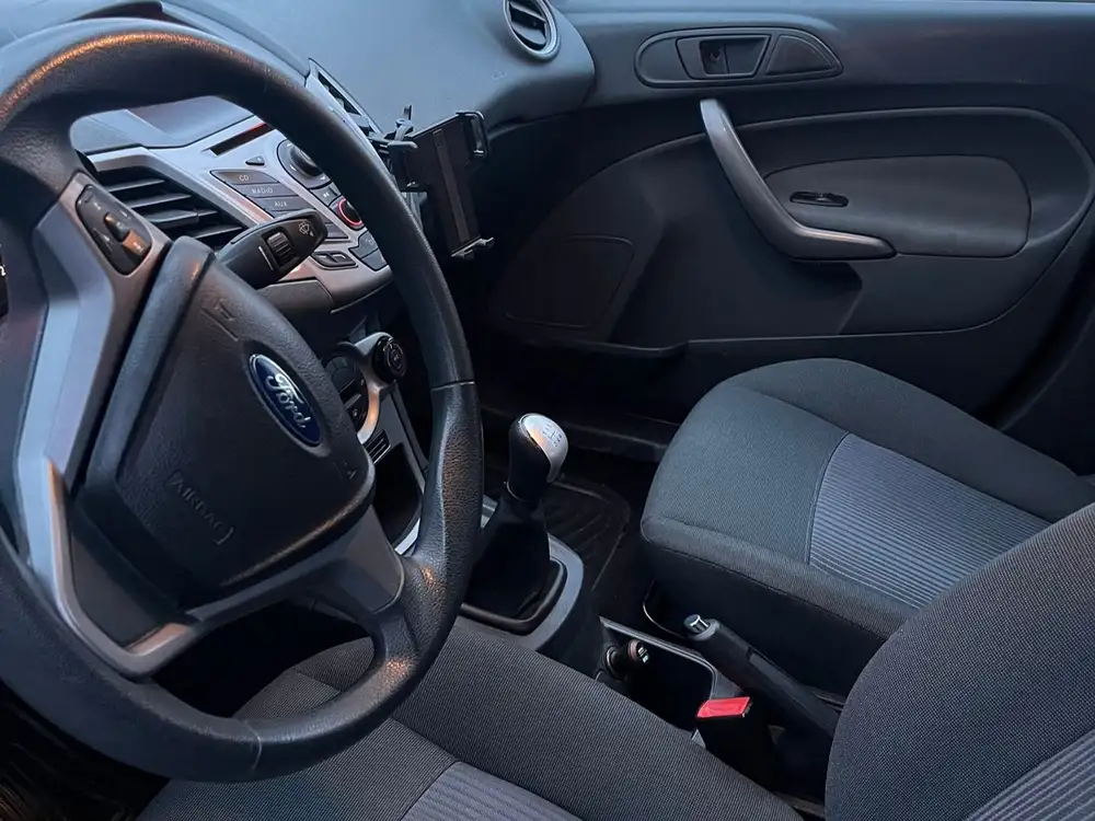 FORD fiesta - Foto 6 | Clidrive