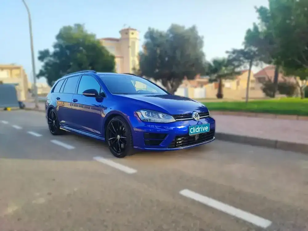 VOLKSWAGEN golf