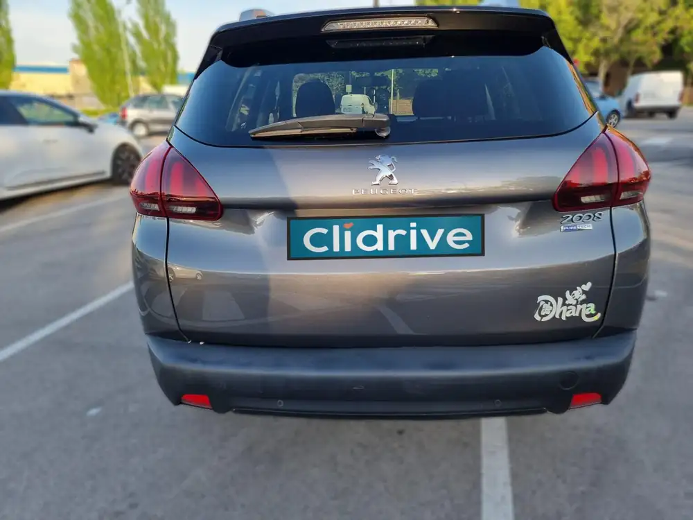 PEUGEOT 2008