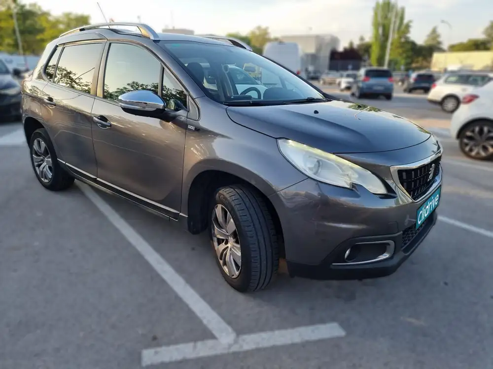 PEUGEOT 2008