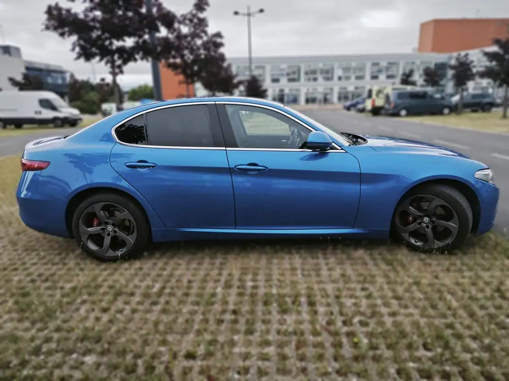 ALFA ROMEO giulia