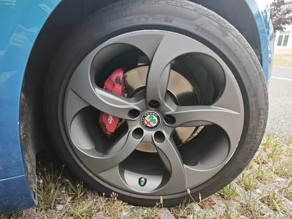ALFA ROMEO giulia