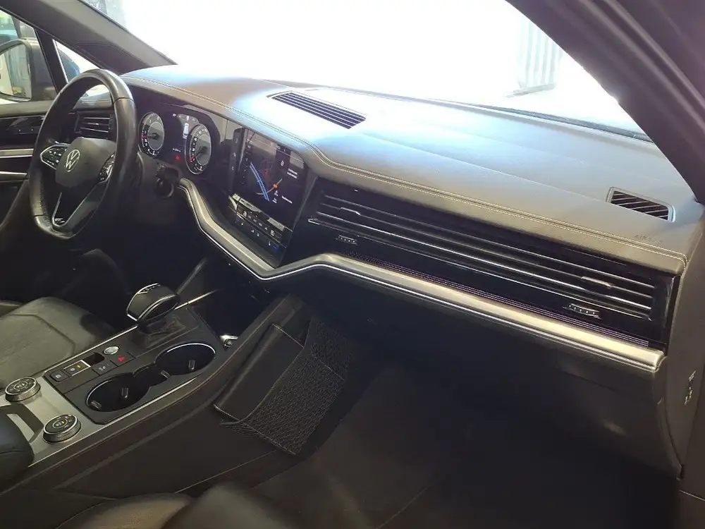 VOLKSWAGEN touareg - Foto 11 | Clidrive