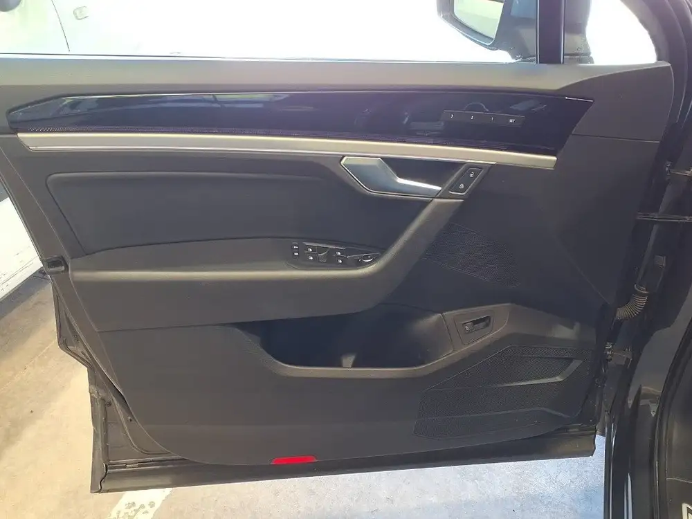 VOLKSWAGEN touareg - Foto 15 | Clidrive