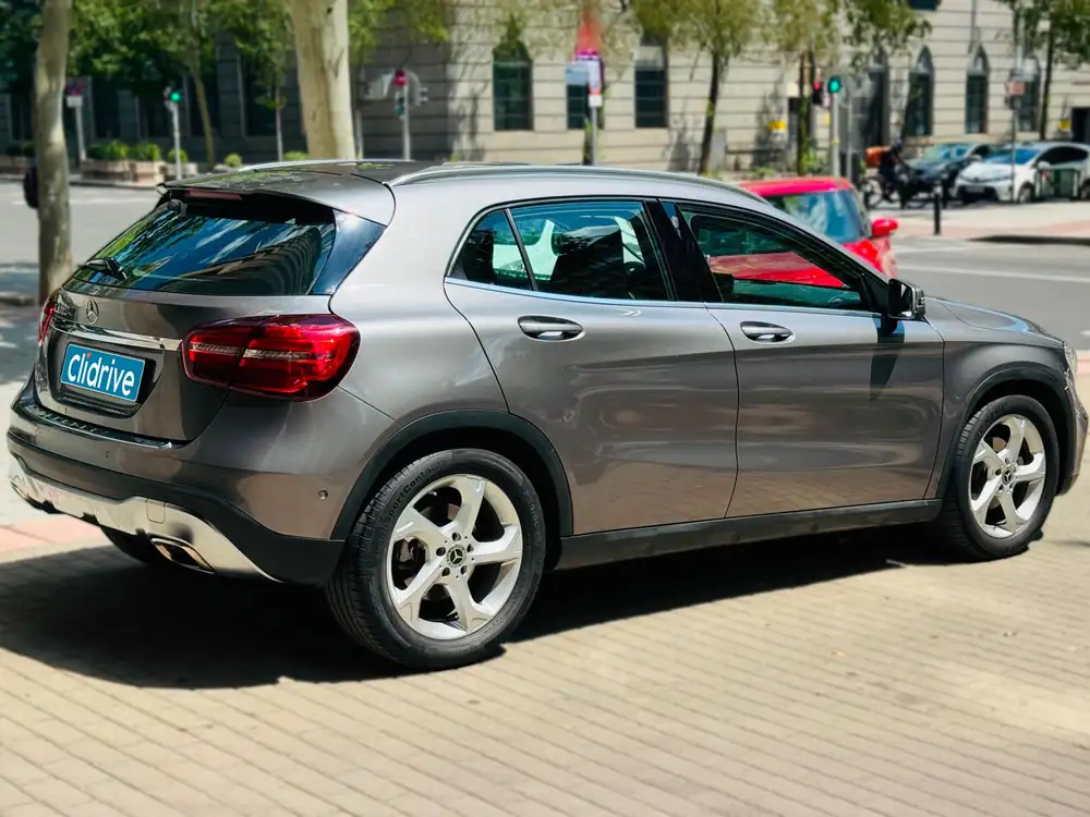 MERCEDES clase gla